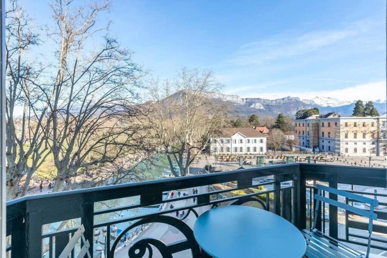 The Red Heart Of Annecy - Beautiful Apartment For 4 People Eksteriør billede