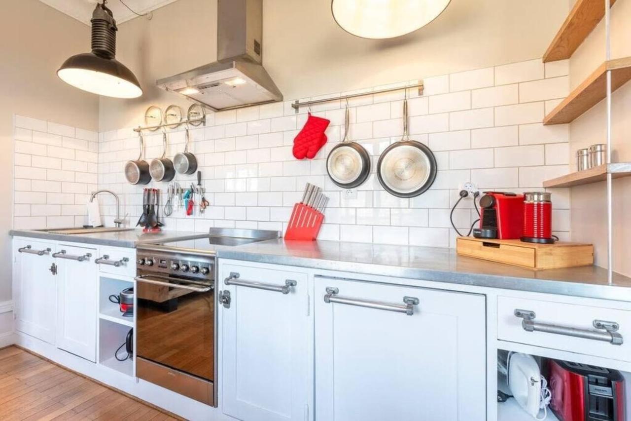 The Red Heart Of Annecy - Beautiful Apartment For 4 People Eksteriør billede